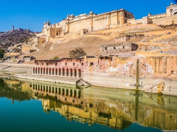 Majestic forts of Jaipur - Full day trip with Private Transportation