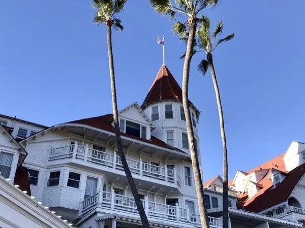 Coronado Island, Old Town & Gaslamp District and visit La Jolla / Full Day Tour