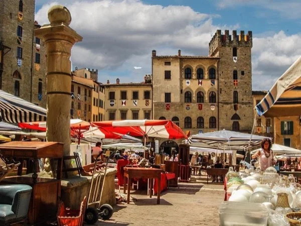 Half-Day Guided Tour to Beautiful Arezzo, Italy.