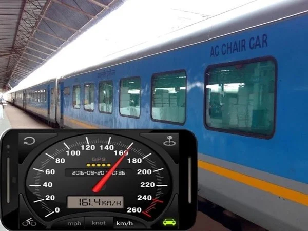 Gatimaan Train Tour : Delhi - Agra - Delhi: With Confirmed Train Tickets.