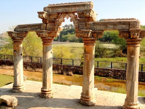 Nagda Eklingji Ahar Cenotaph tour