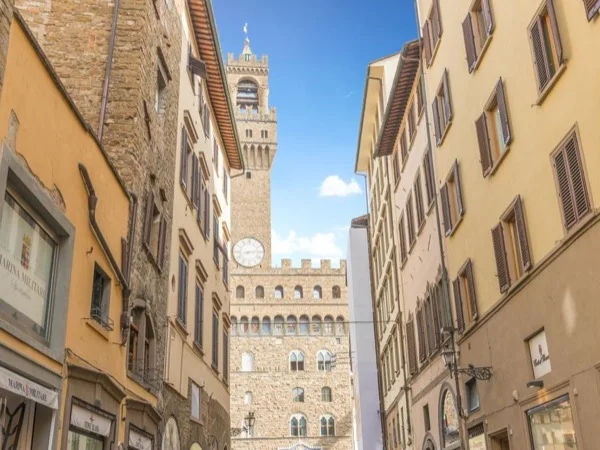 6 Hours Tour of Florence with Uffizi, Accademia and City Tour
