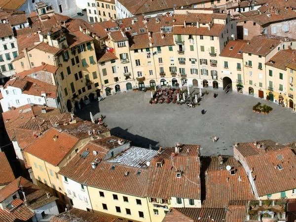Pisa and Lucca - Full day shore excursion tour from Livorno