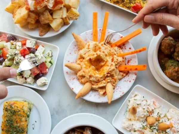 Tapas Tour in Seville with a Native