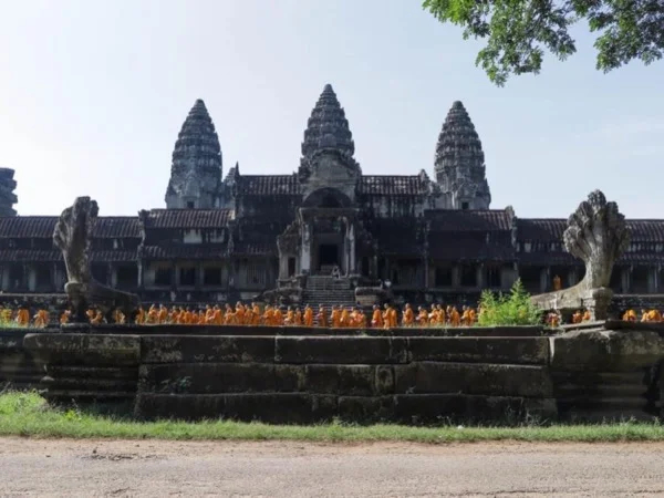 Special Private Tour Of Angkor Wat For 1Day