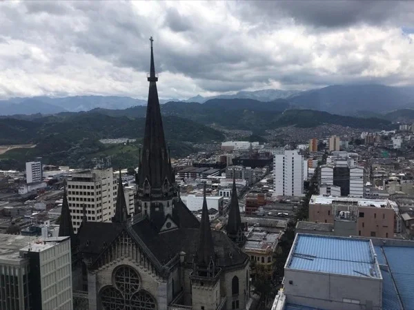 Coffee cupping, history and rooftops