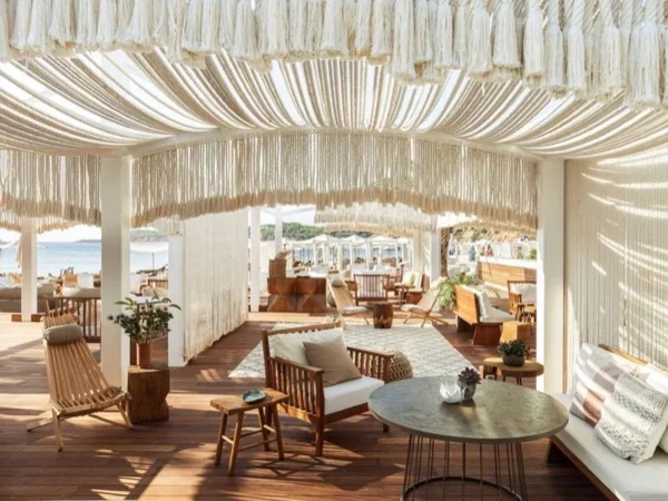 Full Day Trip from Athens to Astir Beach - VIP Platinum Experience in Athenian Riviera