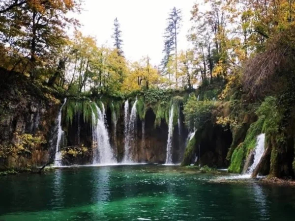 Split to Plitvice Lakes Waterfalls - Private Full Day Tour