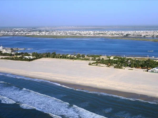 Saint-Louis ocean and best beach areas tour