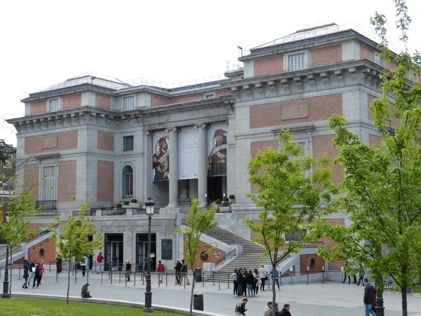 Prado Museum and Walking Tour of Madrid