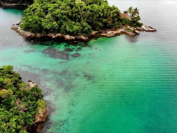 Highlights of Ilha Grande Shore Excursion with Taxi Boat Tour