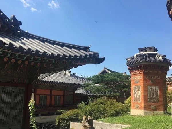 Half Day City Tour in Seoul on foot