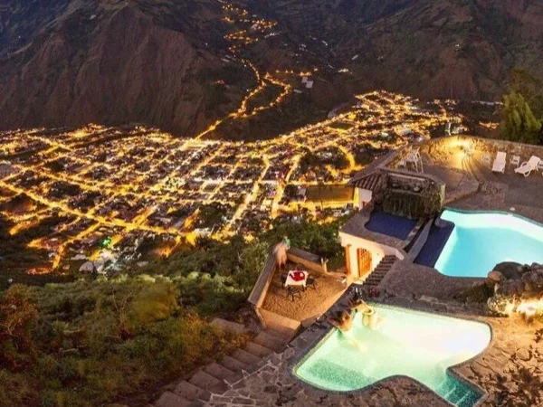 Full day Baños (from Quito)