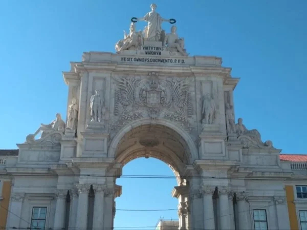 I love Lisbon: Highlights and Hidden Gems Tour