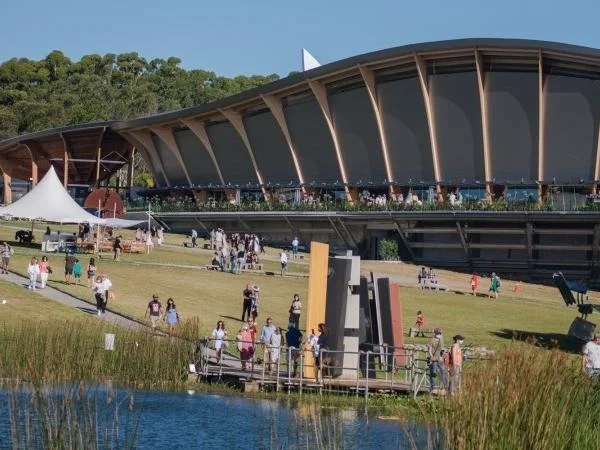 "ESTE Expression: Discovering Artistic Wonders and Museums in Punta del Este"