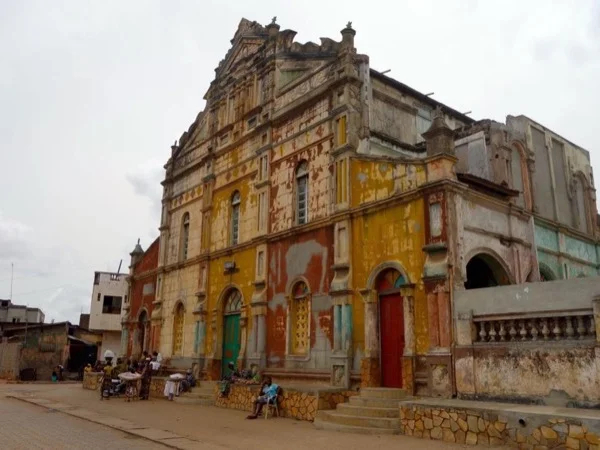 Half day in Porto-Novo, the capital city of the kingdom of Xogbonou
