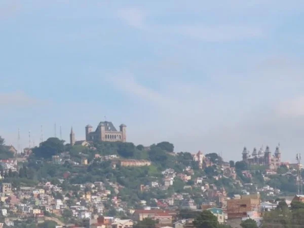 Antananarivo, Halfday Private Guided Tour of Highlight of the Capital