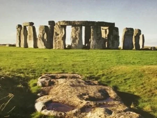 London to Stonehenge and Bath Full Day Tour