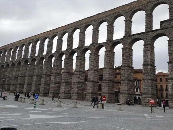 Madrid Prado museum and Segovia City Tour: all in one day!