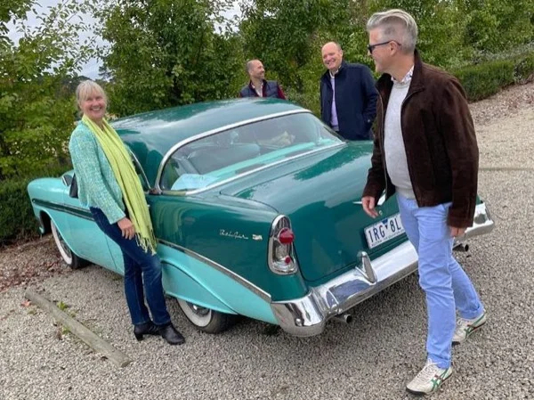 Mornington Peninsula in a classic 1950s Chevrolet -- sightseeing, wine and food tour from Melbourne (6 hours)