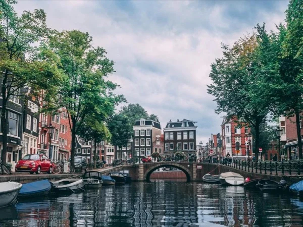 Highlights of Amsterdam during a stop-over