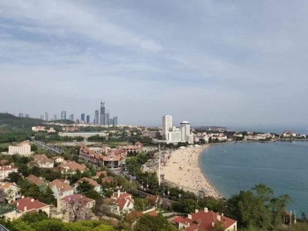 Qingdao Shore Excursion: Cruise ship terminal pickup and enjoy the customized city tour with Jenny
