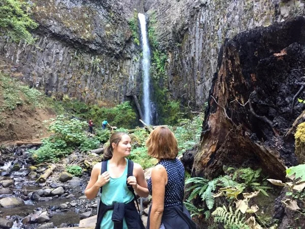 Half Day Columbia River Gorge Hiking Tour from Portland