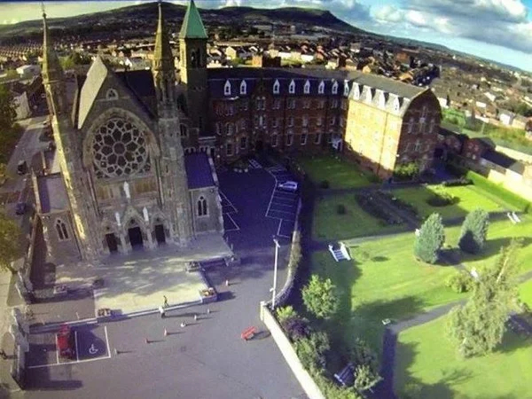Belfast Sightseeing Half Day Tour