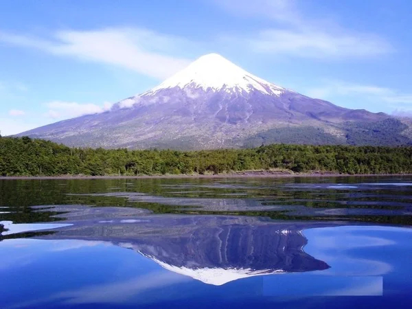 Puerto Montt, Petrohue Falls, Emerald Lake & Puerto Varas