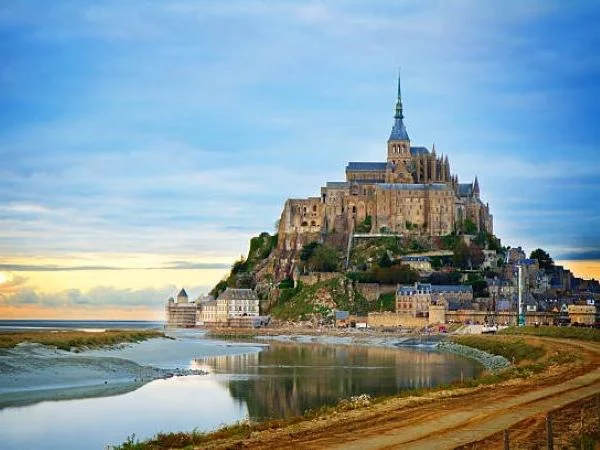 Cover media image