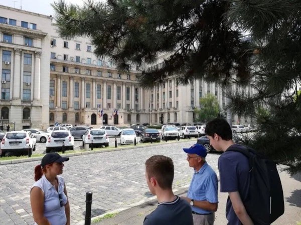Communism in Bucharest and Beyond - Life in "Golden Age", Walking tour