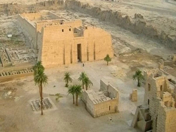 Half Day Tour To Visit West Nile Bank of Luxor