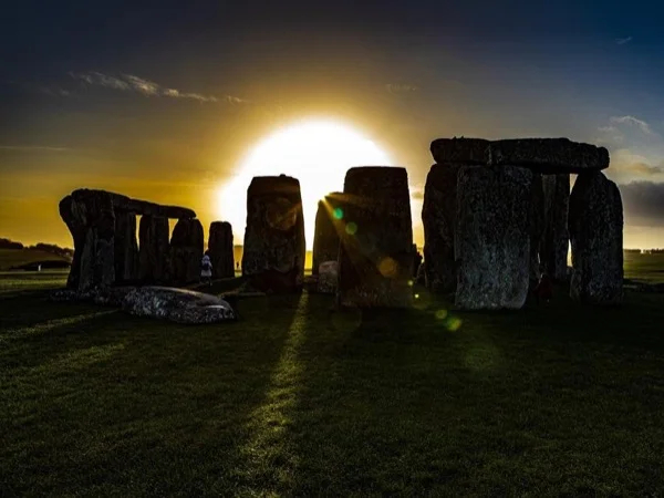 Epic Stonehenge & Medieval Salisbury, Shore Excursion from Southampton