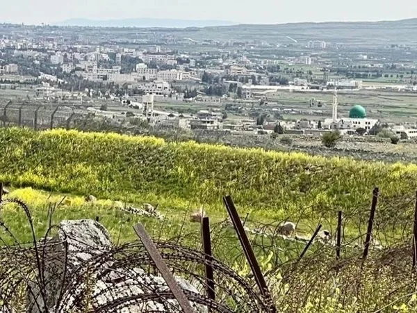 Geopolitical Jeep tour along the Syrian and Lebanese borders