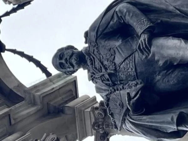 The history of the Irish in the armed forces - a private walking tour
