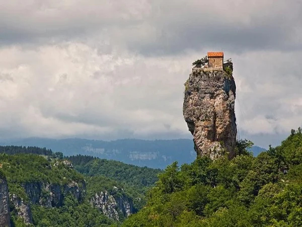 Full Day Chiatura, Katskhi Pillar Tour