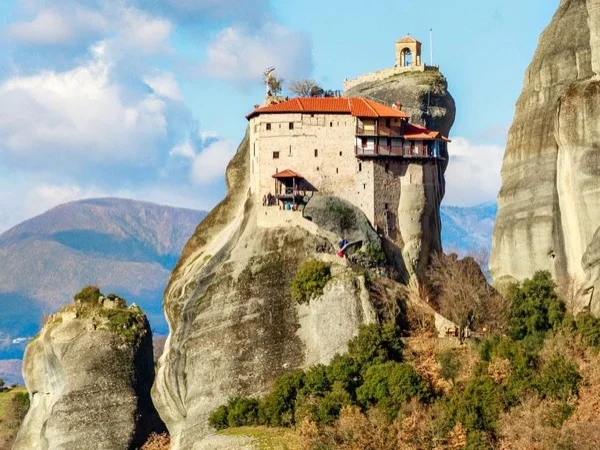 Meteora Day Tour from Thessaloniki