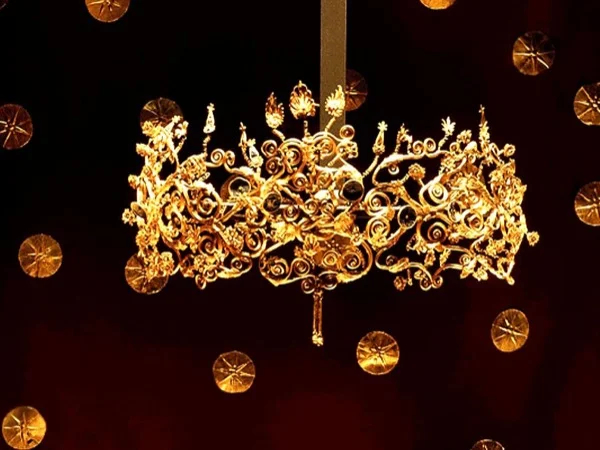 Tour the Royal Tombs of Vergina from Thessaloniki