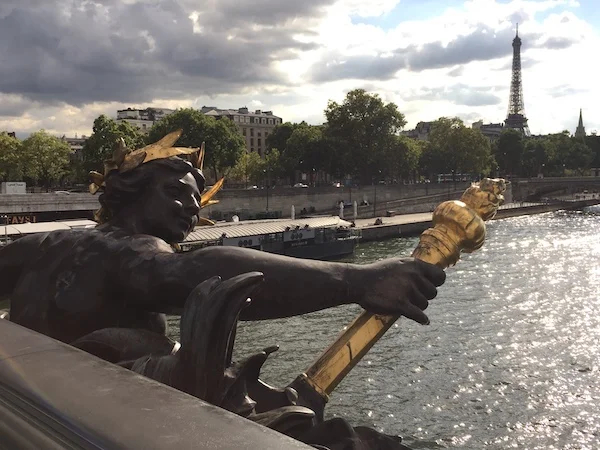 Paris Highlights Tour with Private Transportation