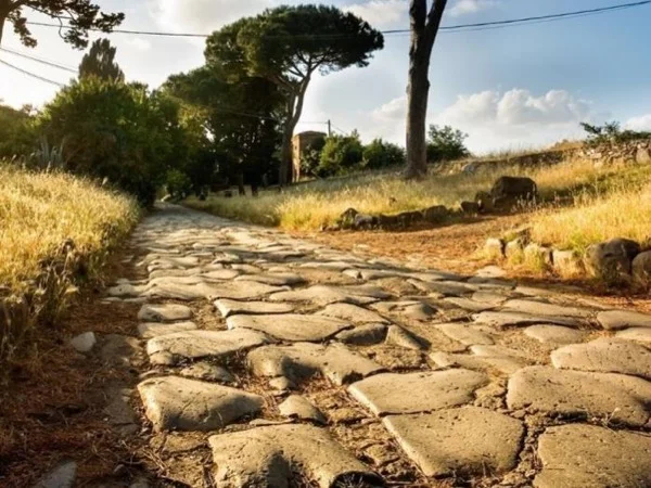 The Appian way: walking with me through the history!