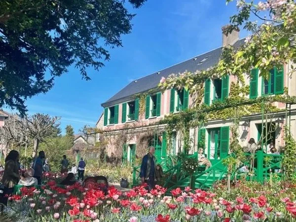 Giverny - Discover Monet's Real Life Inspirations