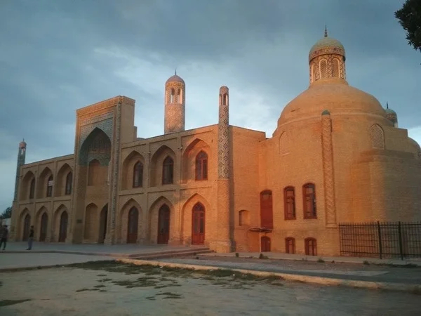 Tour the rich heritage of Fergana