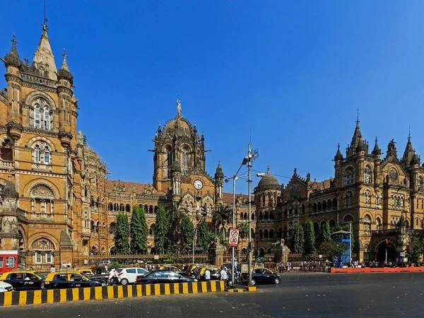 Walk through the heart of the Mumbai - Shore excursion