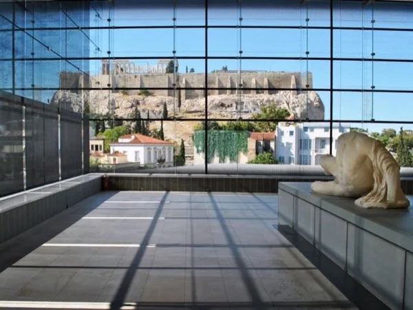 Accessible Athens: Acropolis Museum & Panoramic Tour