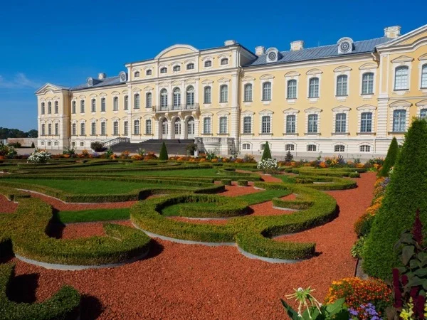 Trip to Rundale Palace & Bauska castle from Riga