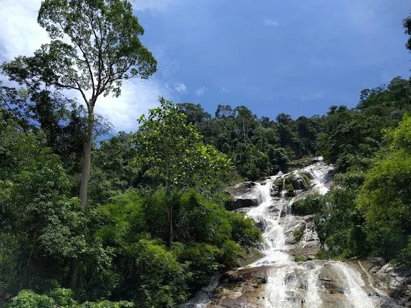 Stroll along the beautiful Lata Iskandar waterfall Tapah and Kampar with your local guide