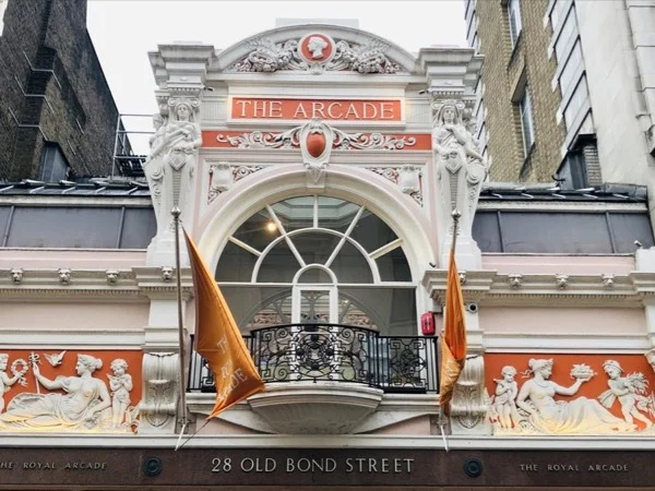 Shops, Style & Luxury in Mayfair