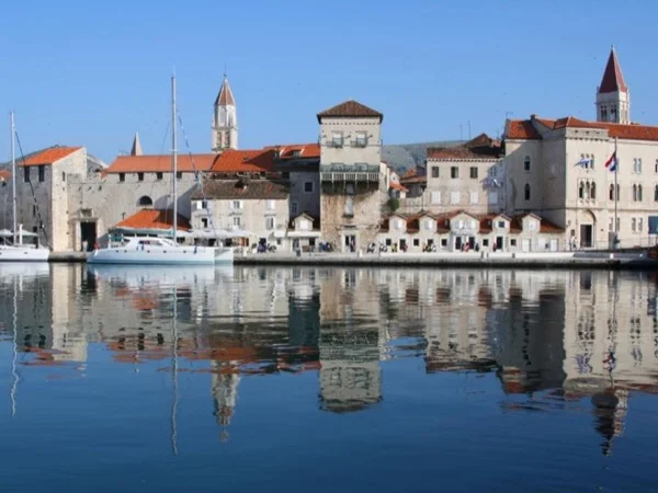 Split City & Trogir half-day private tour