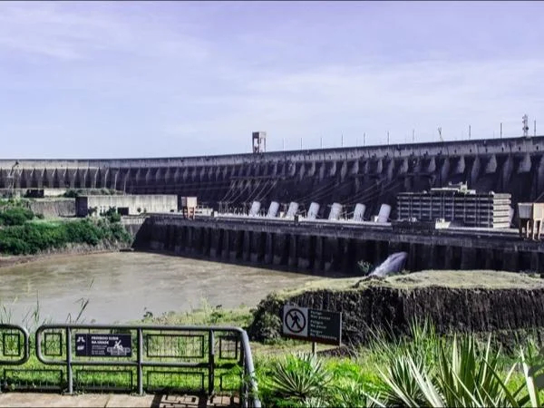 Itaipu Dam, One of the 7 Wonder of Engineering!