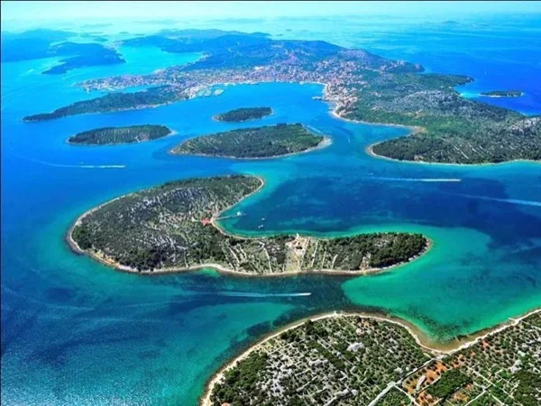 4 National Parks in 4 days tour in Croatia
